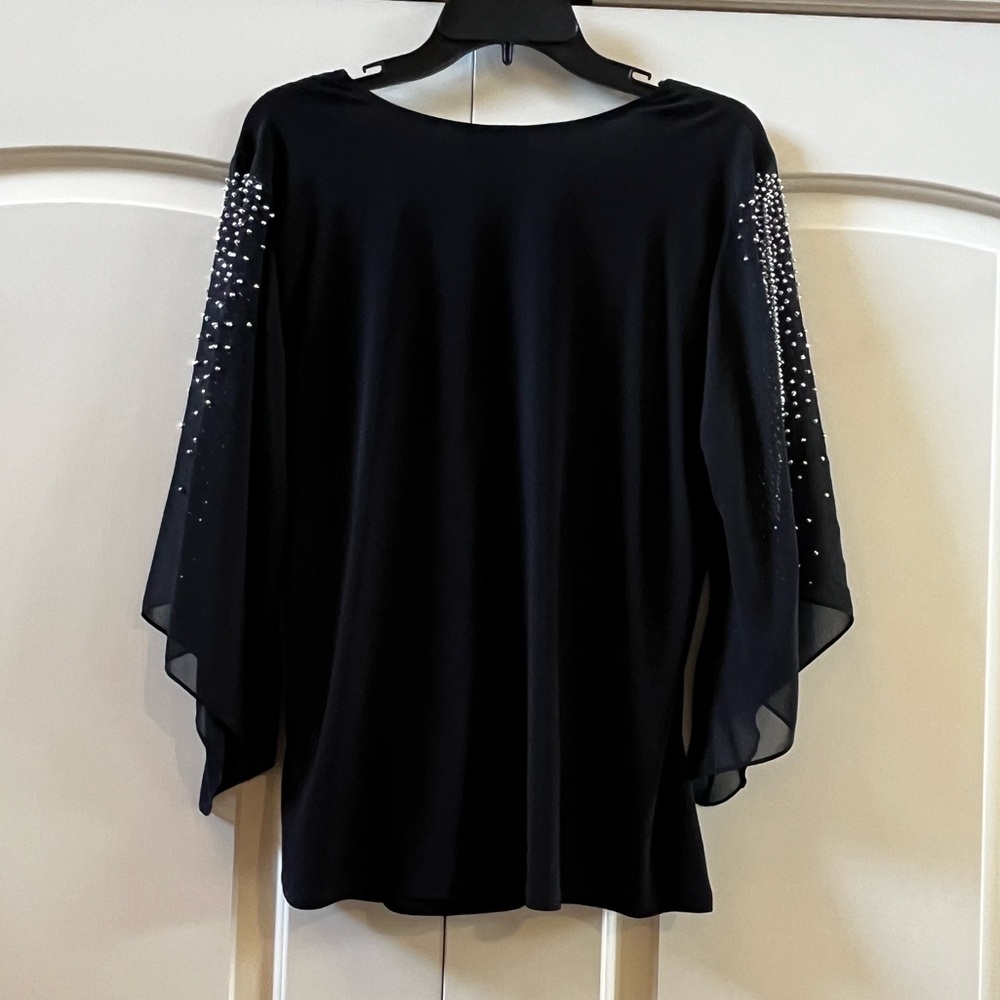 Super cute MSK blouse with rhinestones sleeves. - Picture 4 of 4